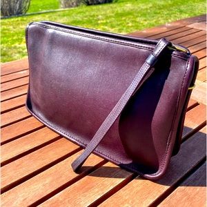 Amazing Vintage Coach Basic Bag Crossbody, made in NYC, burgundy color